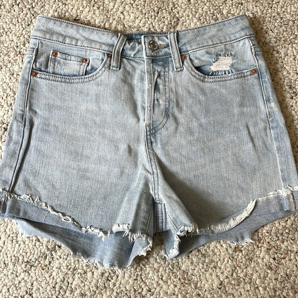 Light wash jean shorts
